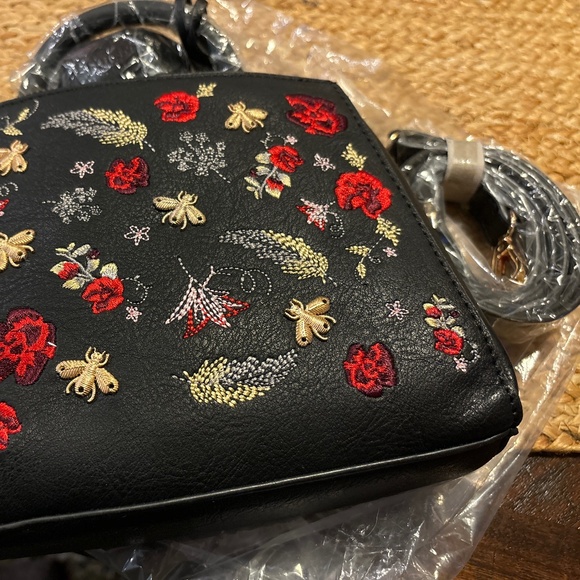 Call It Spring Cross Body - Picture 3 of 7